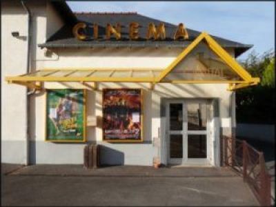 CINÉ-MONTAL Montauban-de-Bretagne, France